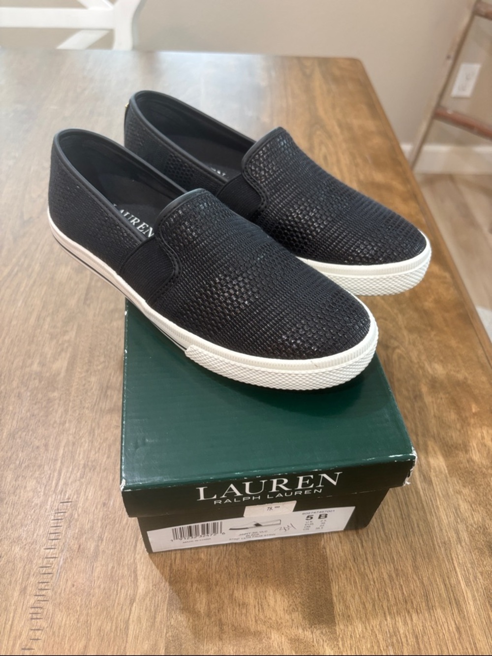 Lauren Ralph Lauren Black Slip-On Textured Casual Sneakers - Picture 1 of 8